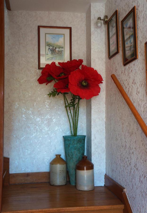 Bed and Breakfast The Silent Picket Martinpuich Екстер'єр фото